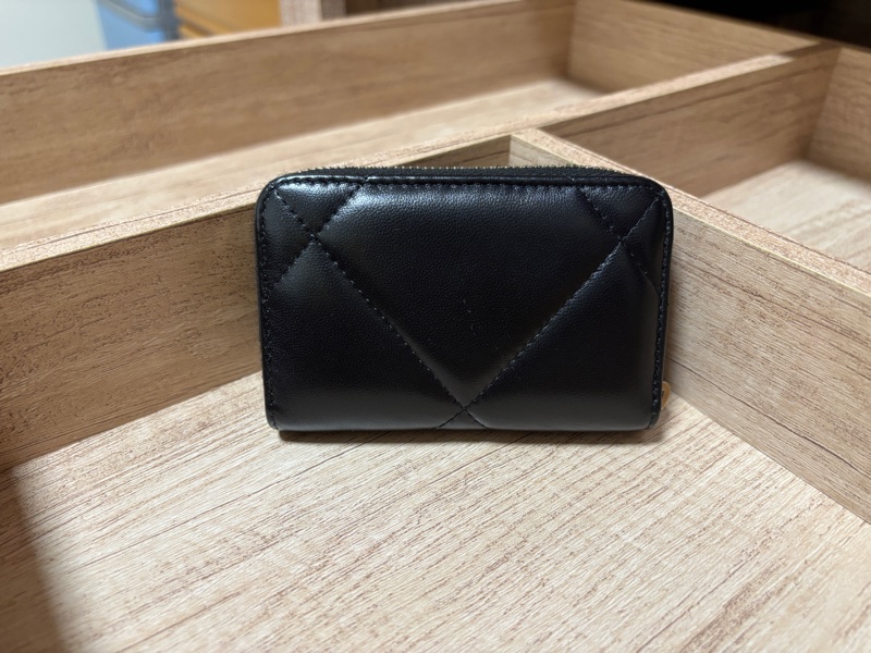 Chanel 香奈兒 19 零錢包 零錢卡包(芯片款)-1