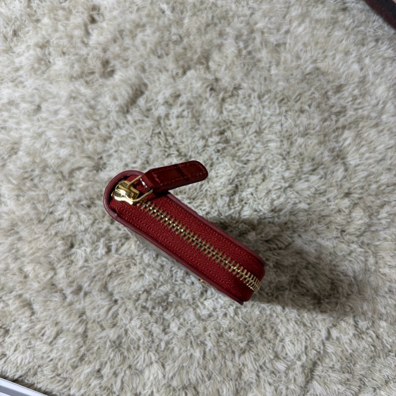 Chanel 26S 鱷魚壓紋紅色拉鍊卡包-16