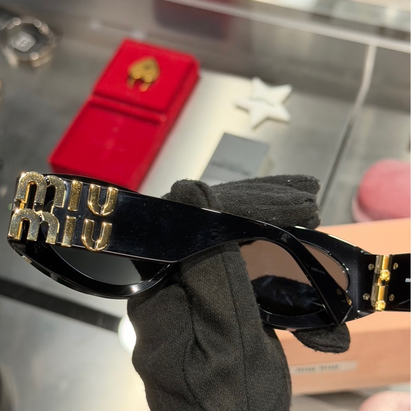 全新品🌟Miu Miu 11W 經典Logo墨鏡|Classic Trend CT精品|台北東區實體-5