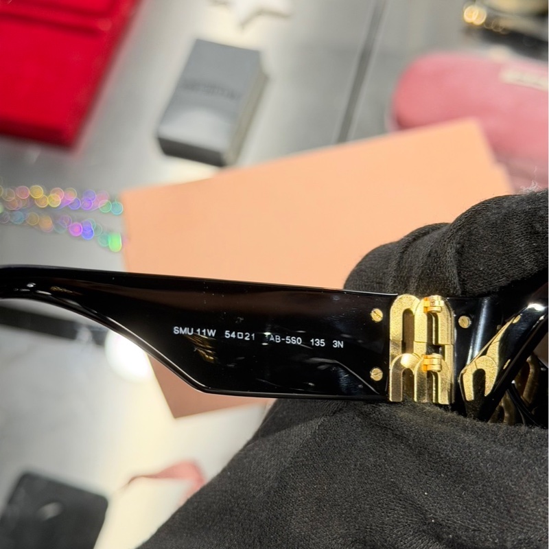 全新品🌟Miu Miu 11W 經典Logo墨鏡|Classic Trend CT精品|台北東區實體-7