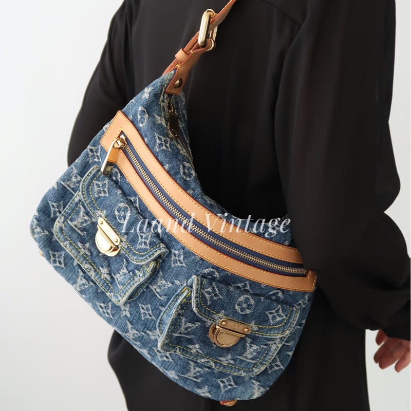LV M95049 baggy PM 藍色單寧牛仔曼哈頓釦肩背包-45