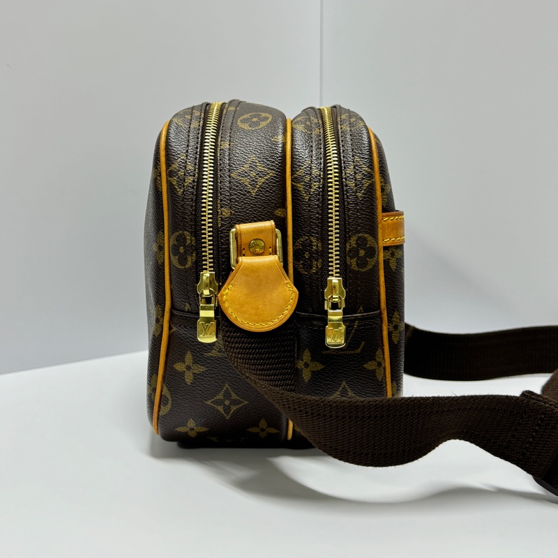 (極新🎁) LV 經典老花 雙層記者包 相機包 斜背包 【專櫃10.3萬】-2