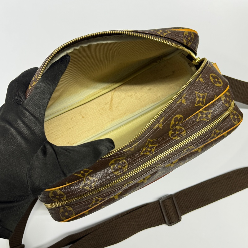 (極新🎁) LV 經典老花 雙層記者包 相機包 斜背包 【專櫃10.3萬】-17