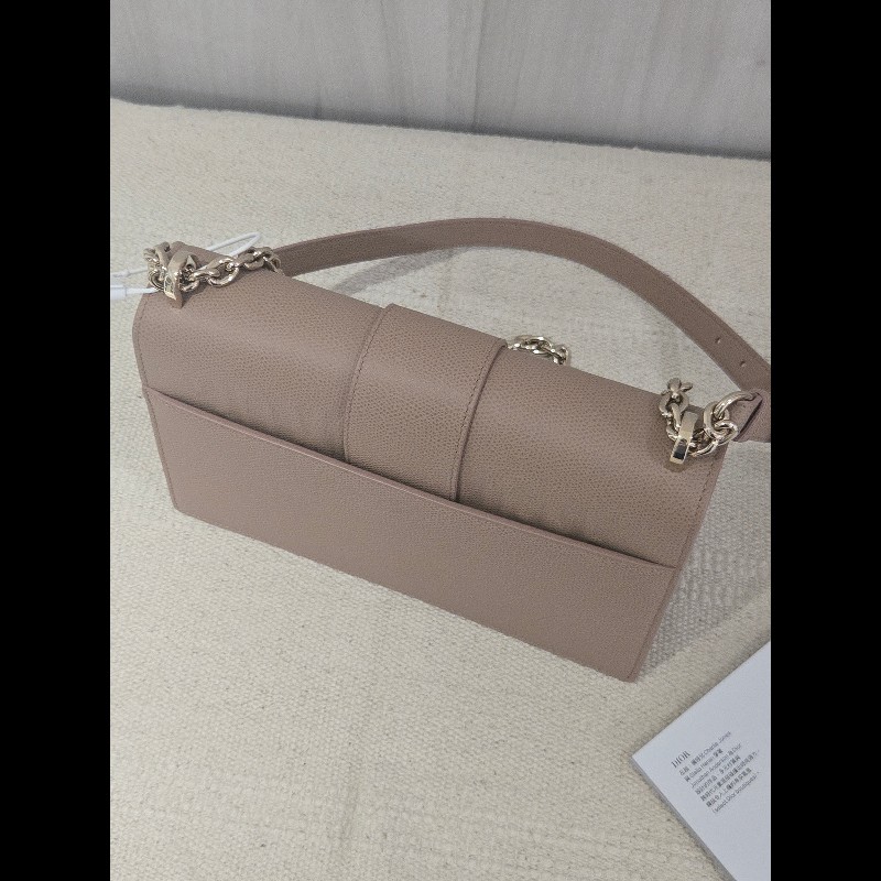 Dior 迪奧 蒙田 Dior 30 Montaigne 裸粉色 玫瑰粉色 乾燥玫瑰粉色 肩背包 斜背包-10