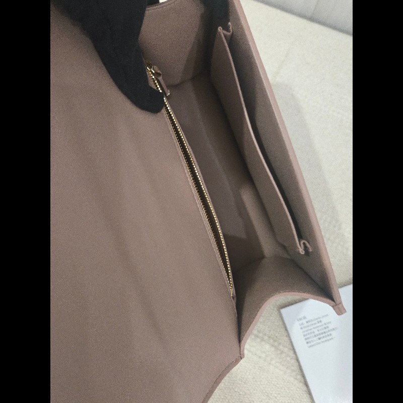 Dior 迪奧 蒙田 Dior 30 Montaigne 裸粉色 玫瑰粉色 乾燥玫瑰粉色 肩背包 斜背包-36