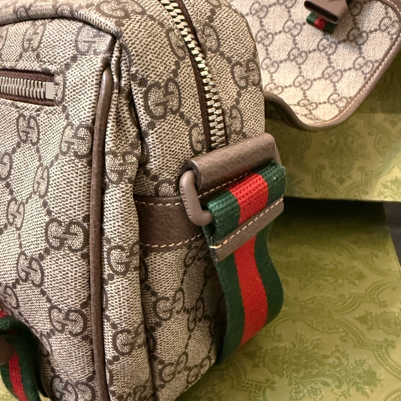 Gucci 郵差包-19