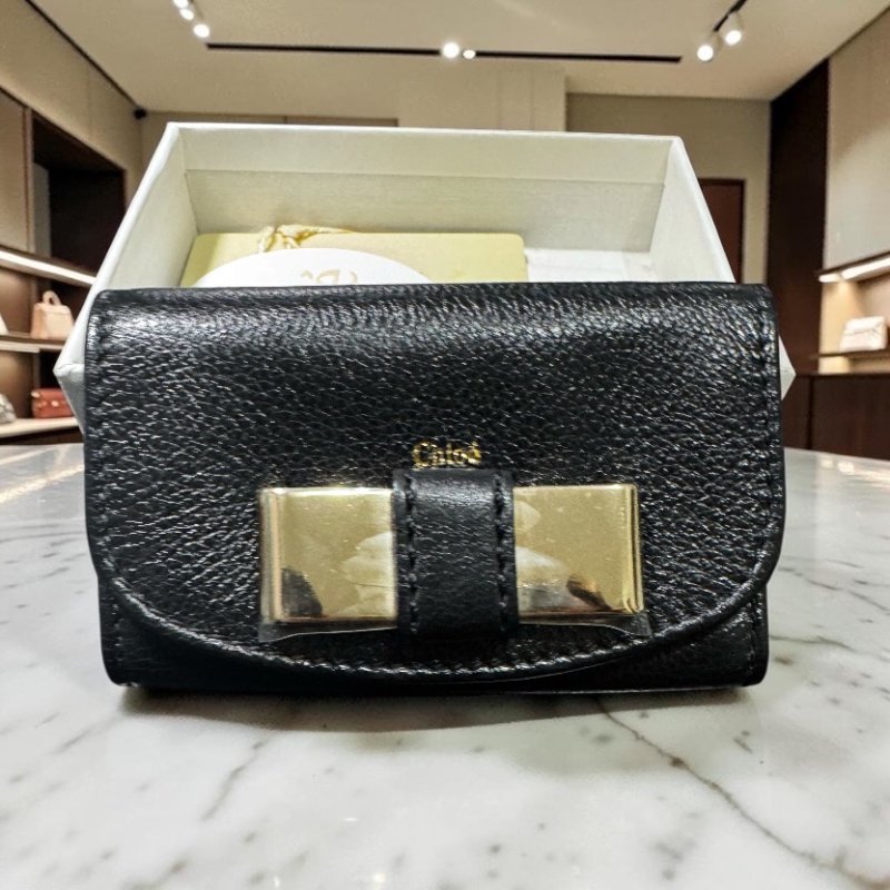 Chloe Lilly 蝴蝶結 6扣 鑰匙包  黑色-4