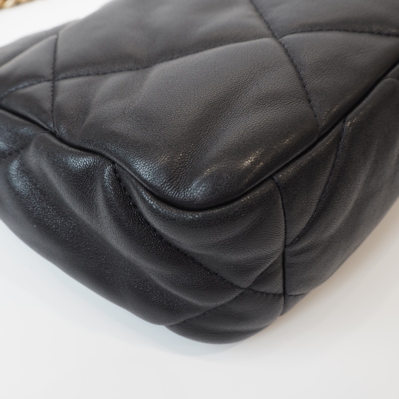 CHANEL 19 bag小號-14