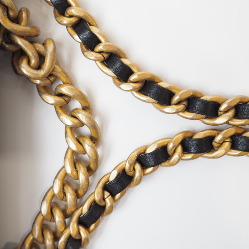 CHANEL 19 bag小號-24