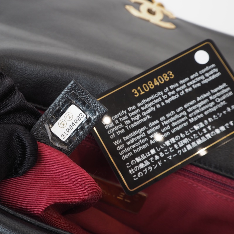 CHANEL 19 bag小號-26