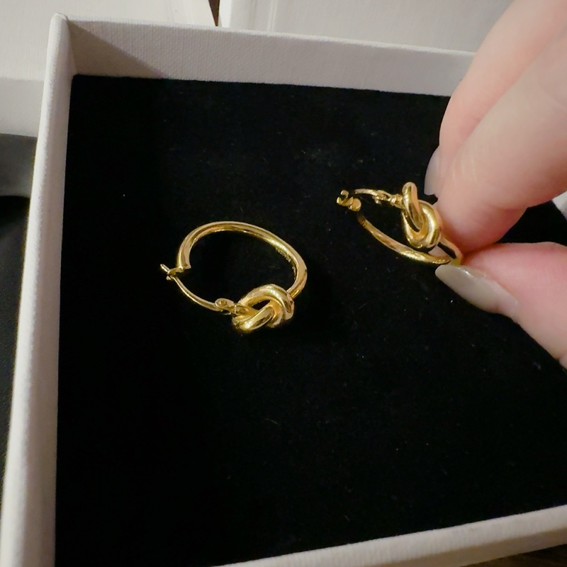 Celine 扭結耳環 金色Knot圈形-2