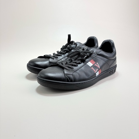 LOUIS VUITTON LV字母LOGO黑色板鞋