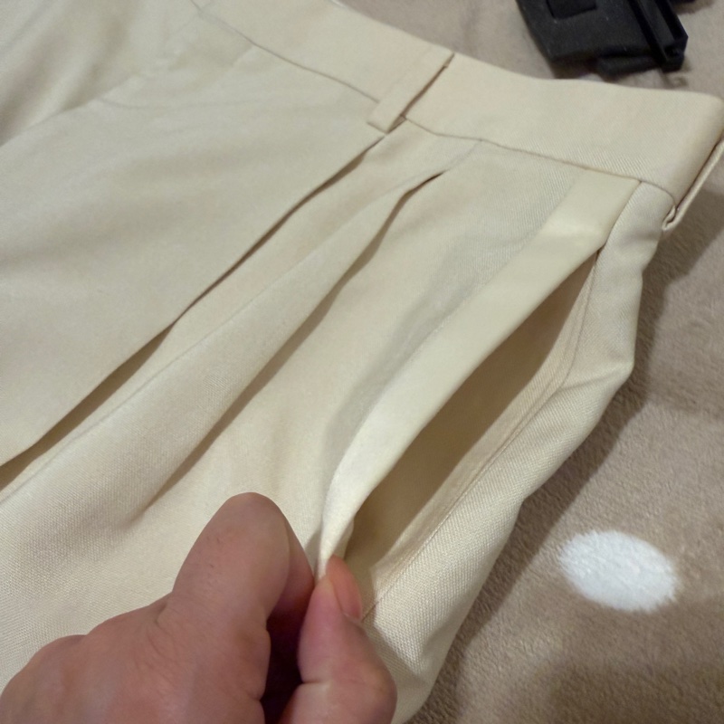 隨便賣 買到賺到 全新 Celine 卡其布料 正式休閒長褲-17