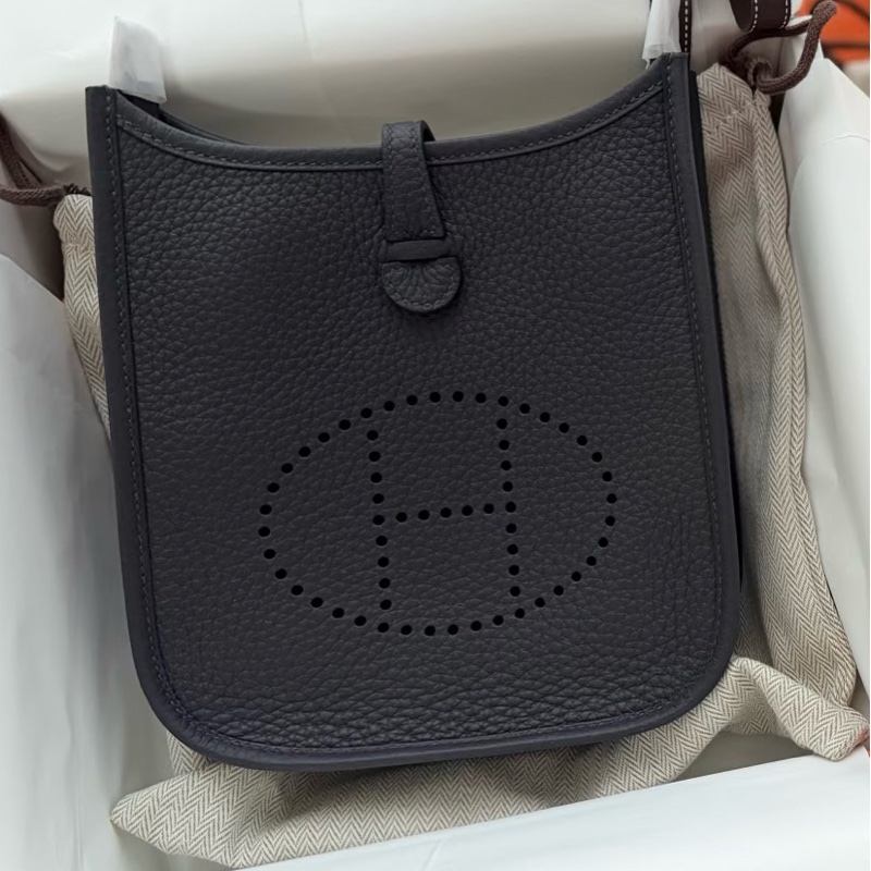 Hermes Evelyne III 29 3Y水兵藍W刻 2024年 👩💻-0