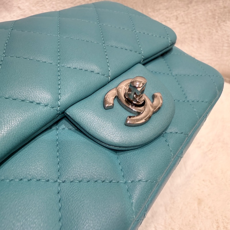 Chanel✨綠色方胖子鏈條包 19開 閒置超級新-16