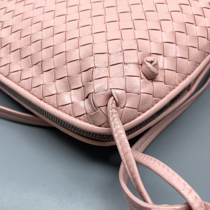 BV葆蝶家編織斜挎相機包粉色/24*17*5cm 🈚附件-6