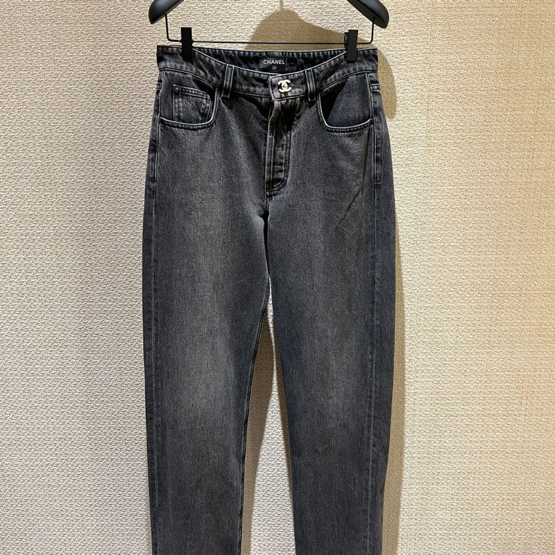 全新Chanel 26S 書包扣灰黑色牛仔褲 38碼-0