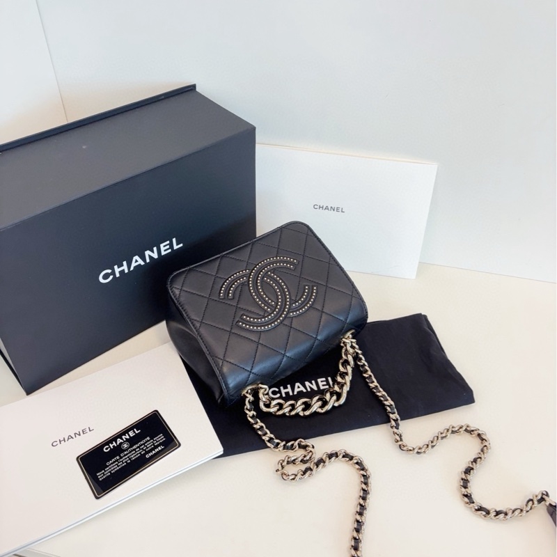 Chanel 香奈兒 黑金外縫鉚釘 金珠大雙C翻蓋方胖子-4