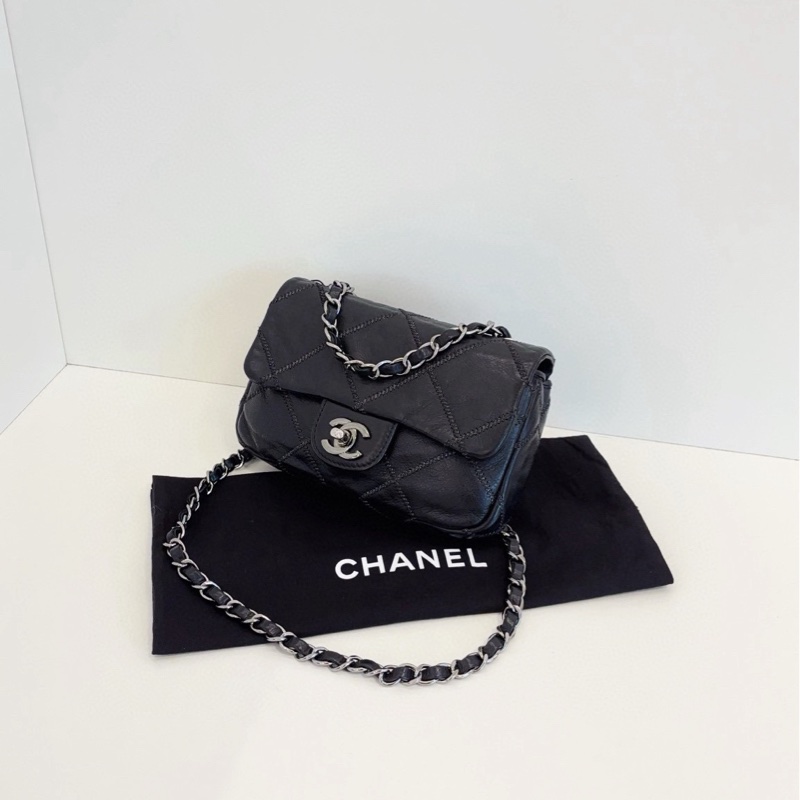 Chanel 香奈兒 季節款 牛皮 黑色外縫銀絲線大格紋-2