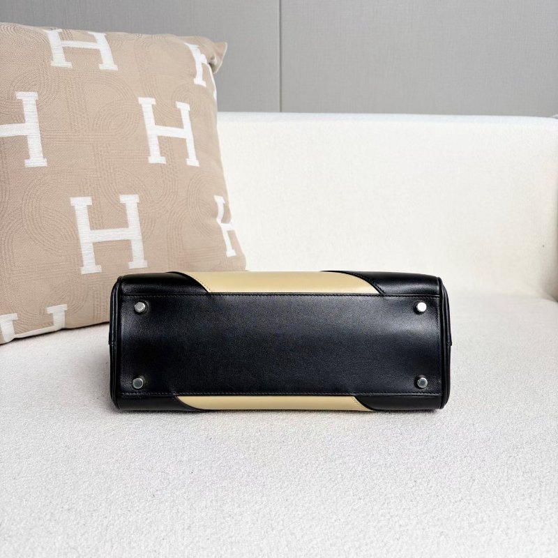 Gucci ZUMI全皮拼色手提斜背包27.5*21*10 98新配件塵袋-5