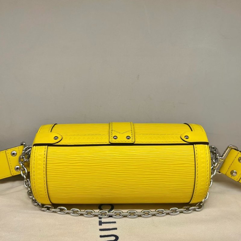 LV Papillon TRUNK 黃色牛皮水波紋鏈條包腋下包 芯片款 19*9*9cm 98新配件塵袋-6