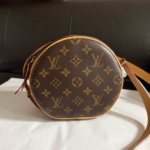 99新 Louis Vuitton路易威登老花小號圓餅包單肩斜挎包 有塵袋芯片款 尺寸：長17cm 寬7cm