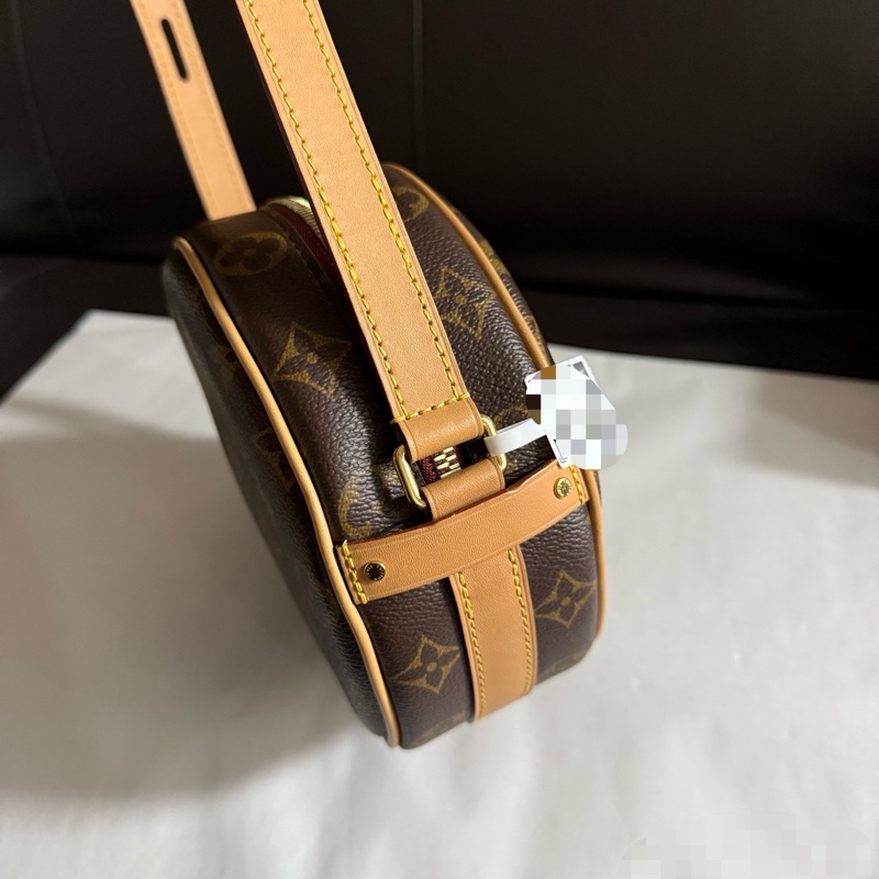 99新 Louis Vuitton路易威登老花小號圓餅包單肩斜挎包 有塵袋芯片款 尺寸：長17cm 寬7cm-1