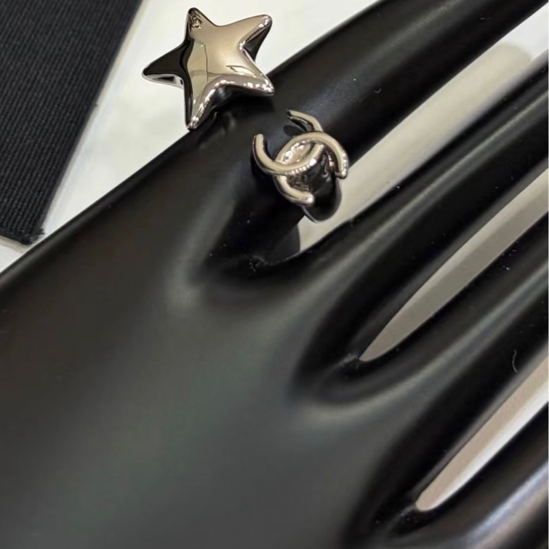 Chanel香奈兒26S銀色星星戒指-4