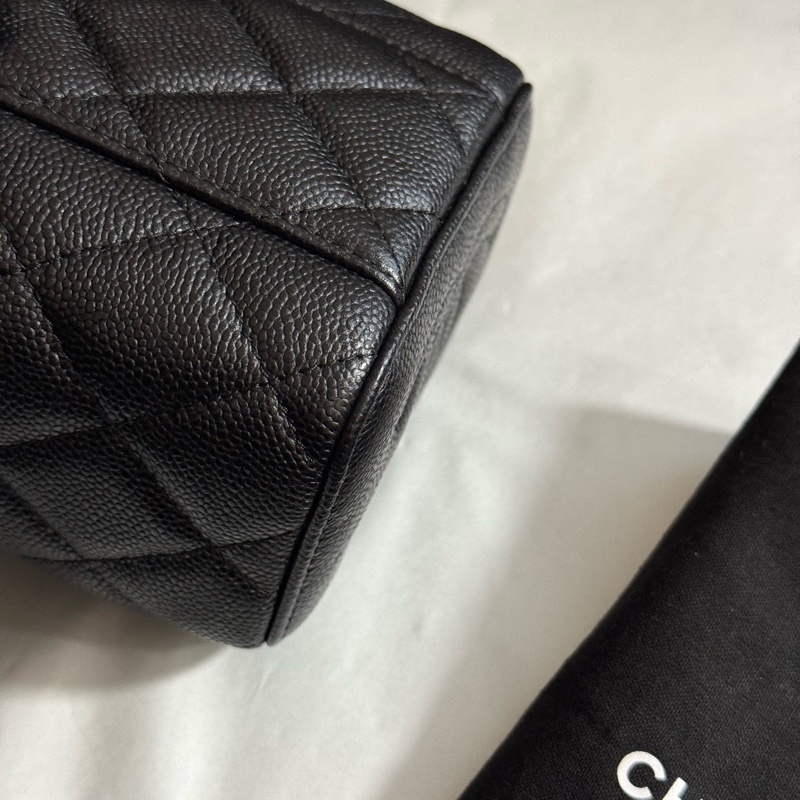 99新chanel香奈兒 黑色金扣荔枝紋牛皮盒子包單肩斜挎包 鏡子原膜在 24年芯片款有盒子 塵袋 尺寸：10*7*9cm。-5