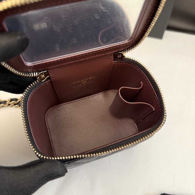 99新chanel香奈兒 黑色金扣荔枝紋牛皮盒子包單肩斜挎包 鏡子原膜在 24年芯片款有盒子 塵袋 尺寸：10*7*9cm。-7