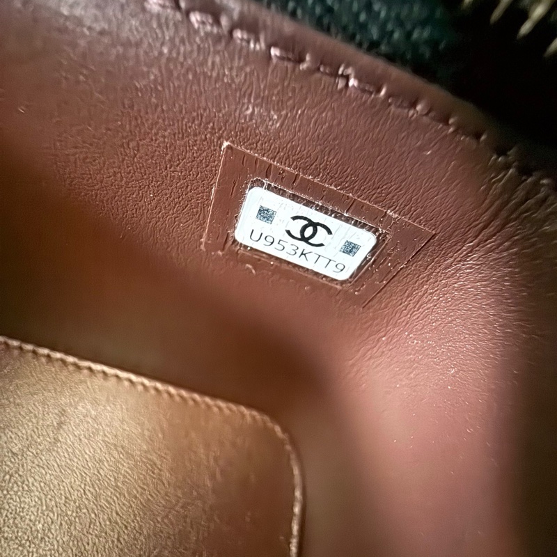 99新chanel香奈兒 黑色金扣荔枝紋牛皮盒子包單肩斜挎包 鏡子原膜在 24年芯片款有盒子 塵袋 尺寸：10*7*9cm。-8