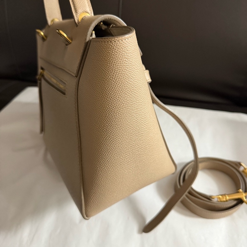 CELINE賽琳思琳 奶茶色牛皮鯰魚包micro手提單肩斜挎包 尺寸:24×20×13cm。-2