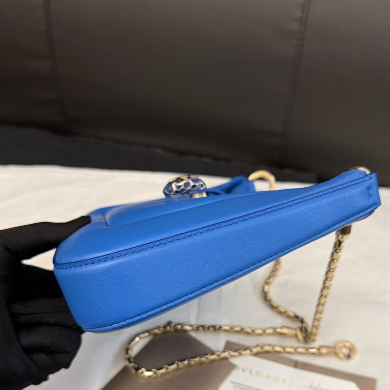 99新Bvlgari寶格麗Serpenti Baia系列單肩斜挎包新款hobo腋下包,經典蛇形設計 藍色小牛皮 23年尺寸:27.5 x 18 x 4.5cm, 附件:保卡 肩帶。-3