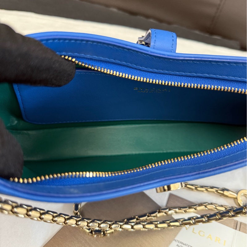 99新Bvlgari寶格麗Serpenti Baia系列單肩斜挎包新款hobo腋下包,經典蛇形設計 藍色小牛皮 23年尺寸:27.5 x 18 x 4.5cm, 附件:保卡 肩帶。-5