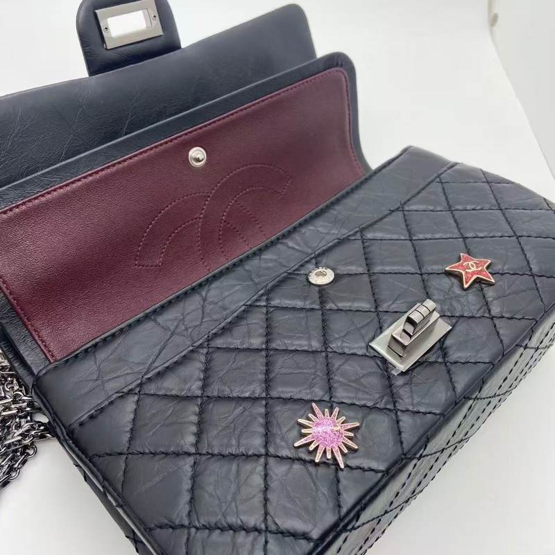 Chanel香奈兒2.55中號彗星徽章圖案黑色牛皮復古金扣鏈條包,鐳射24開-5