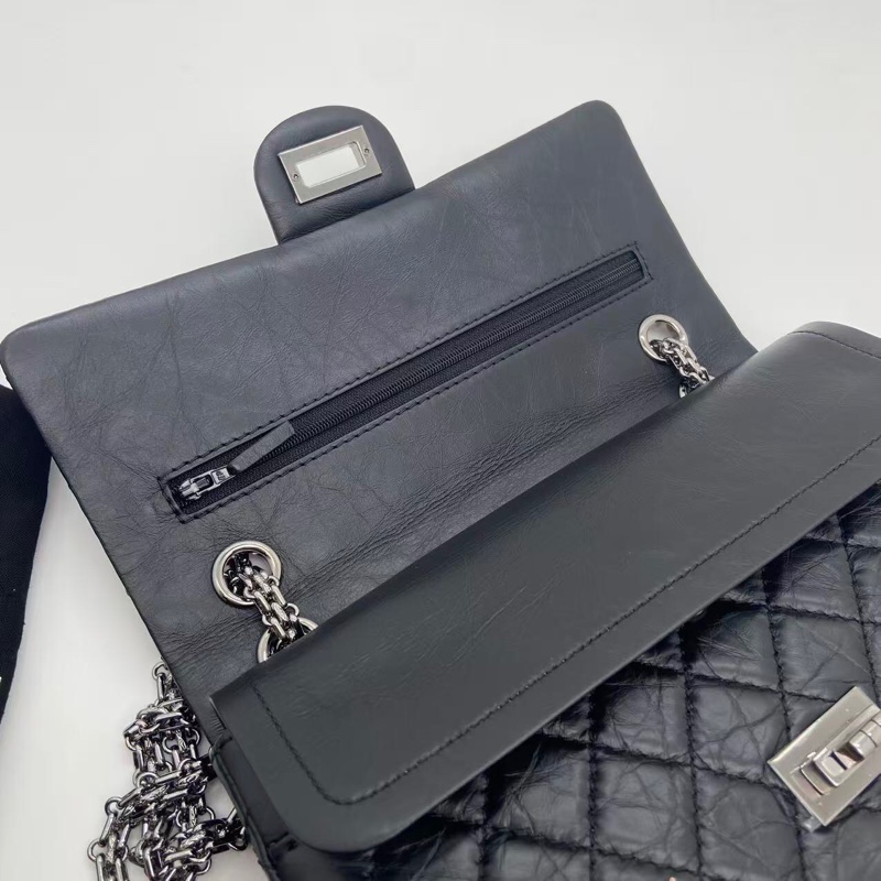 Chanel香奈兒2.55中號彗星徽章圖案黑色牛皮復古金扣鏈條包,鐳射24開-6