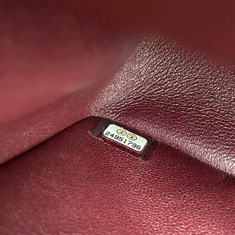 Chanel香奈兒2.55中號彗星徽章圖案黑色牛皮復古金扣鏈條包,鐳射24開-9