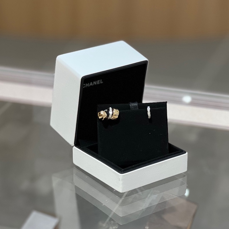 Chanel香奈儿Coco Crush系列耳钉-1