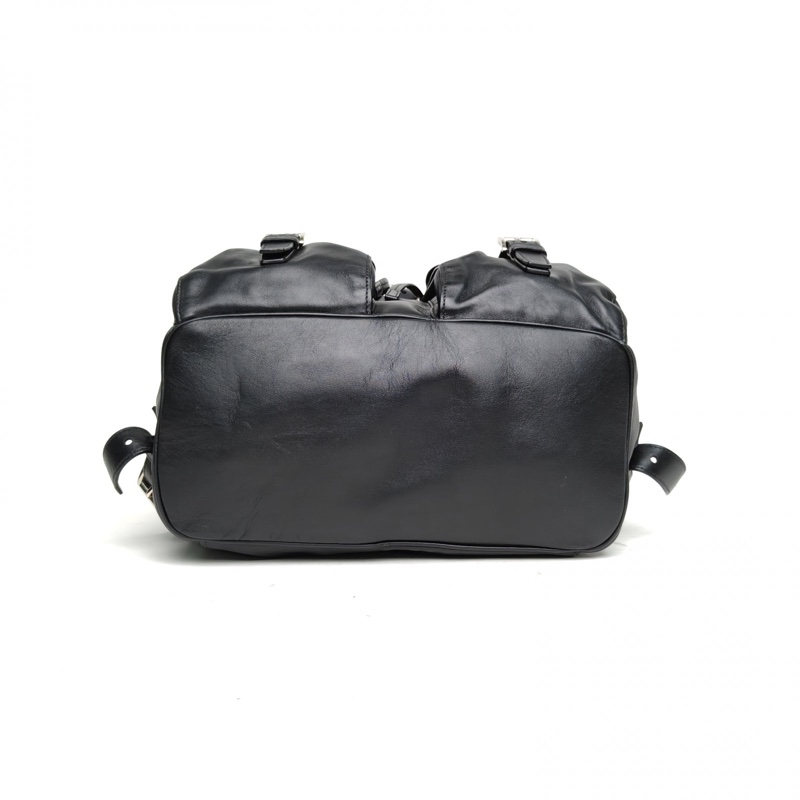 PRADA 黑色羊皮雙肩包雙口袋-3