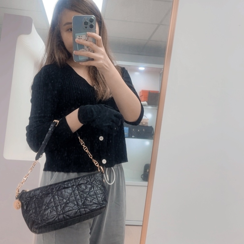 Dior diorstar hobo 黑色腋下包/飯盒包-12