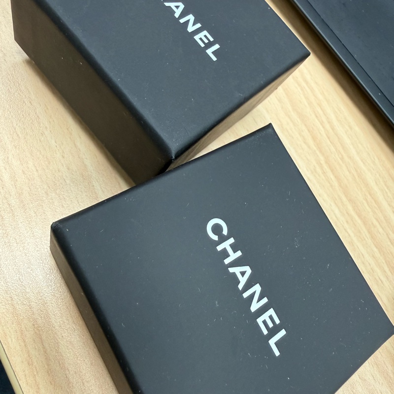 Chanel 方型經典耳環 全新閒置-4