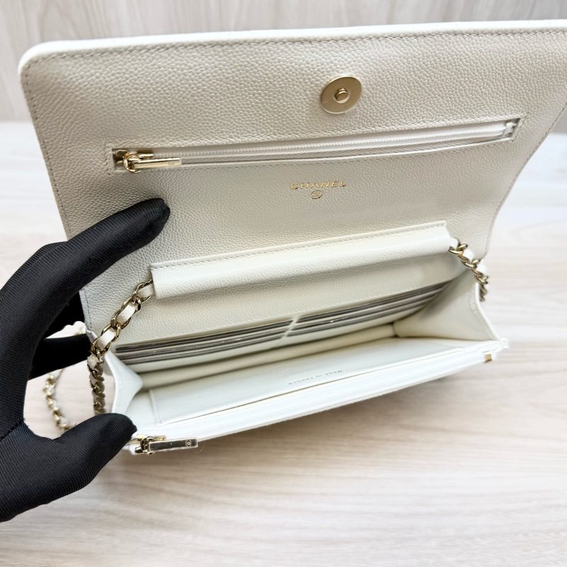 CHANEL白色荔枝皮下蓋WOC AP0250-9