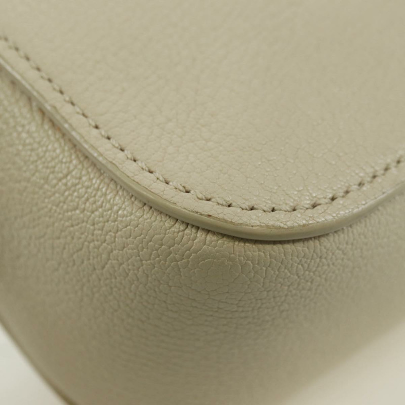 【日本直送】Miu Miu 象牙銀色皮革肩背包 正品 am11214V-17