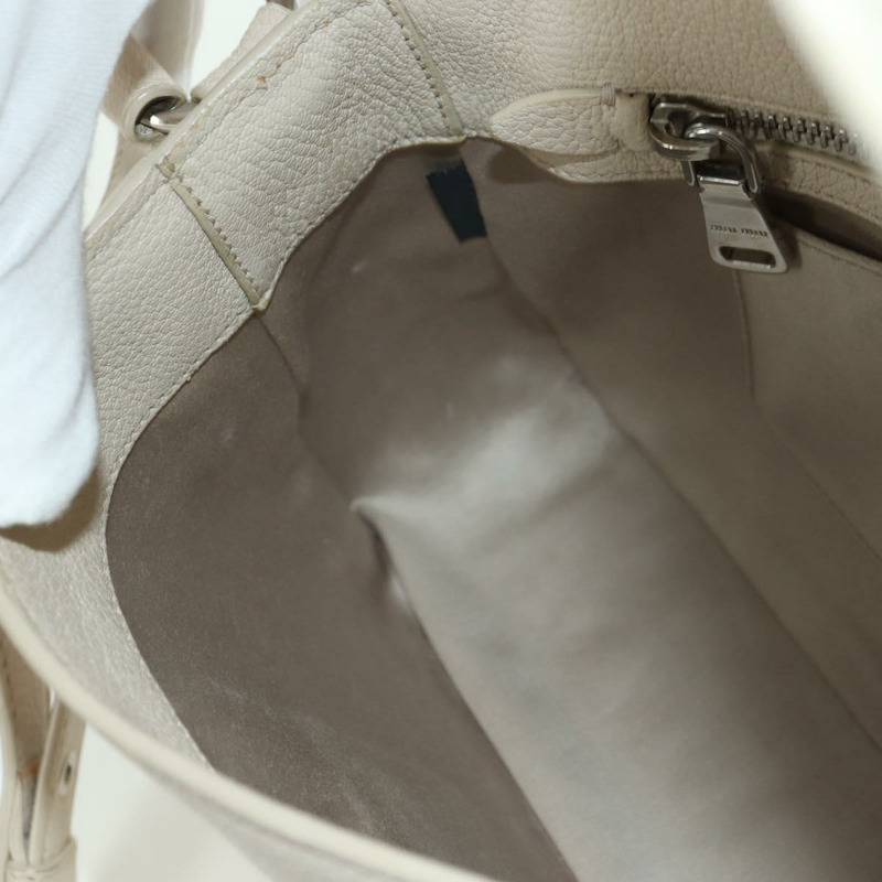 【日本直送】Miu Miu 象牙銀色皮革肩背包 正品 am11214V-25