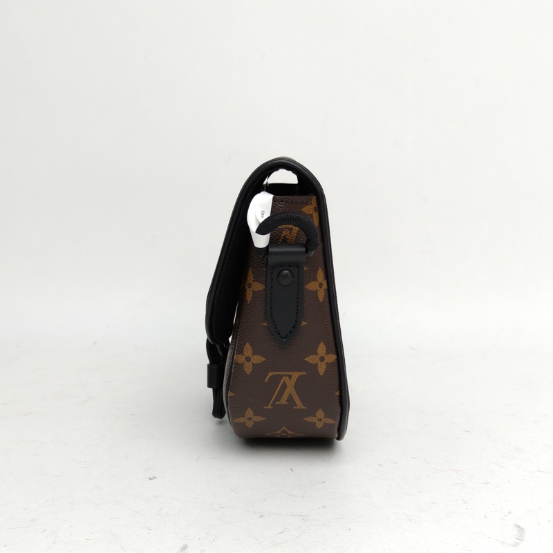 LOUIS VUITTON Montsouris郵差包小號老花PVC晶片-1