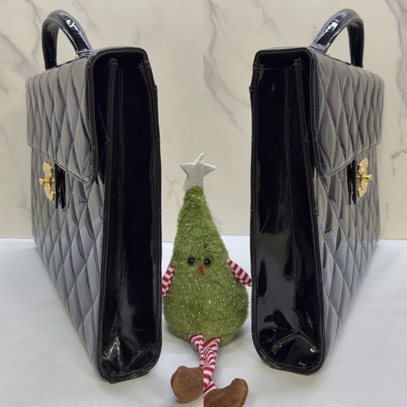 CHANEL Vintage菱格紋漆皮金釦公事包-2