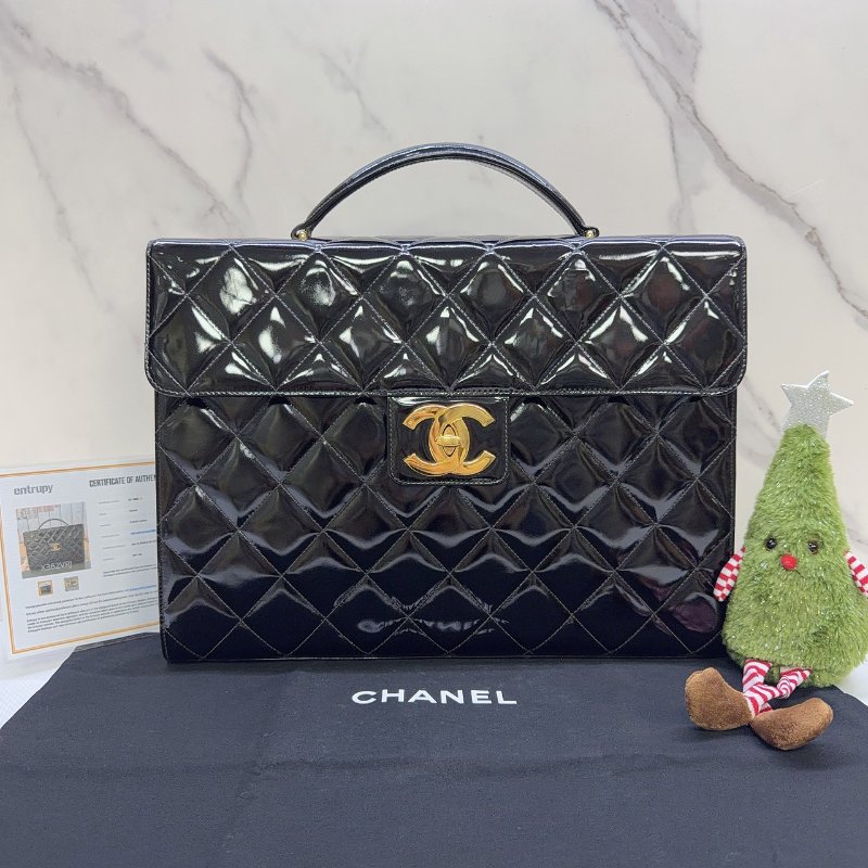 CHANEL Vintage菱格紋漆皮金釦公事包-0
