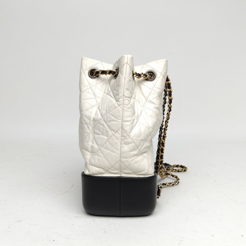 CHANEL GABRIELLE流浪雙肩包小號白色牛皮26開金銀扣-1