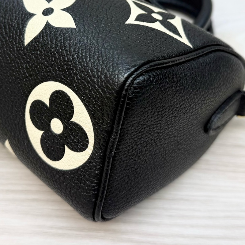 LV黑牛皮 Nano Speedy M81456-16