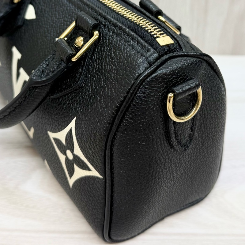 LV黑牛皮 Nano Speedy M81456-19